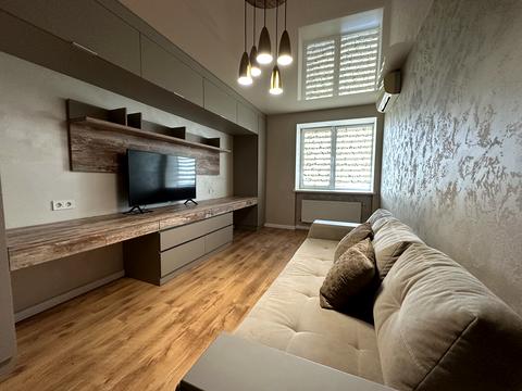 квартира за адресою Мостобудівників вул., 18