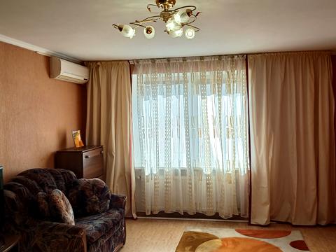 квартира по адресу проспект  Героев Украины, 13