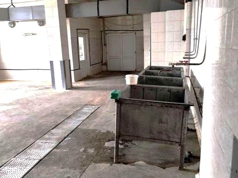 комерційна за адресою Заводська вул., 19а