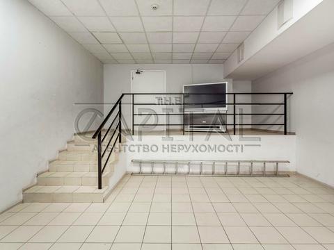 комерційна за адресою Антоновича вул. (Горького), 90-92