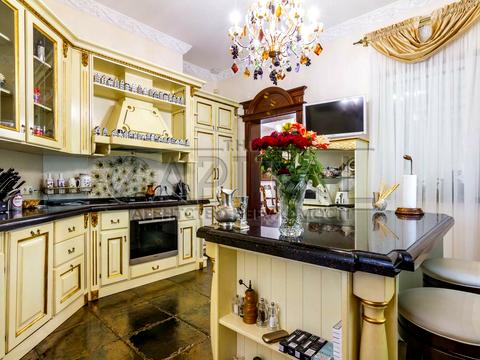 будинок за адресою с. Вишеньки, золочівська