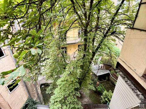 квартира за адресою Ярослава Стецька вул., 8