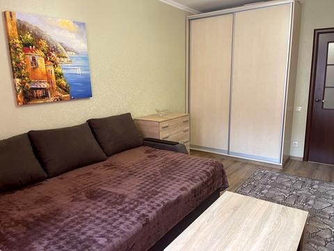 квартира по адресу Софии Русовой ул., 1