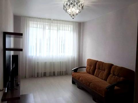 квартира за адресою Воробьева, 1б