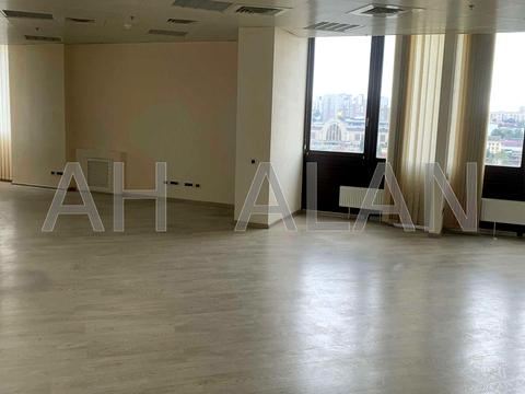 комерційна за адресою Тараса Шевченка бульв., 33-Б