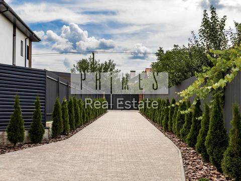 будинок за адресою Анни Ярославни вул.