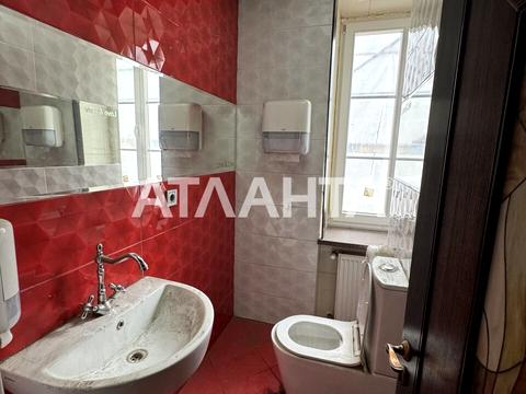 коммерческая по адресу Стрыйская ул., 66