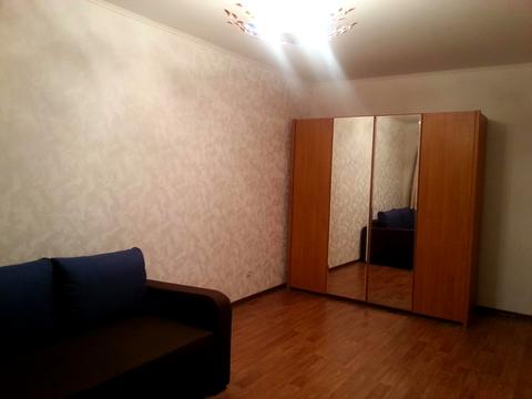 квартира за адресою Бориса Гмирі вул., 12-Б