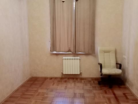 комерційна за адресою Троїцька вул., 28