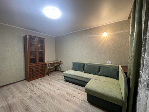 квартира за адресою Михайла Лушпи просп., 22