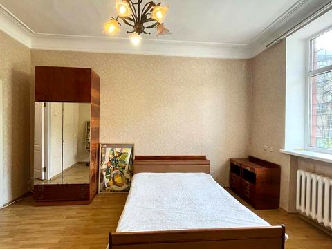 квартира по адресу Катерини Білокур ул., 4