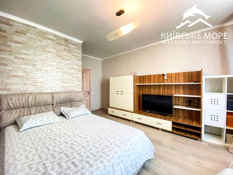 квартира за адресою Воскресенська вул., 12-Б