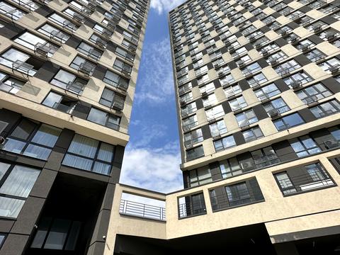 квартира за адресою Зарічна вул., 6