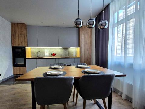 квартира по адресу Олександра Олеся ул., 9