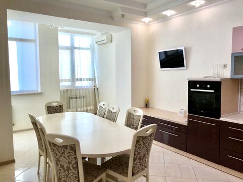 квартира за адресою Каркашадзе пров. (Цегляний), 9