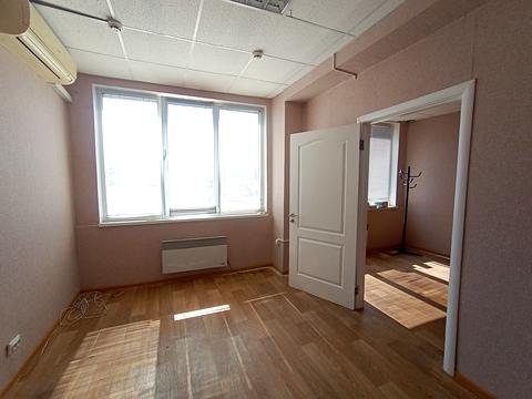 коммерческая по адресу Ореста Васкула ул., 8
