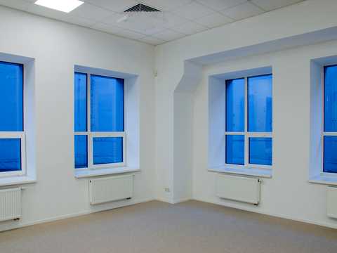 комерційна за адресою Охтирський пров., 7