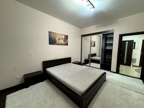 квартира за адресою Дніпровська набережна вул., 14-А