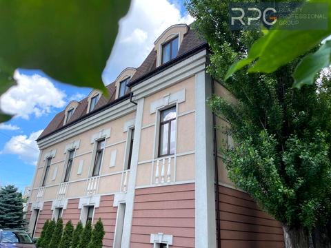 комерційна за адресою Жилянська вул., 97