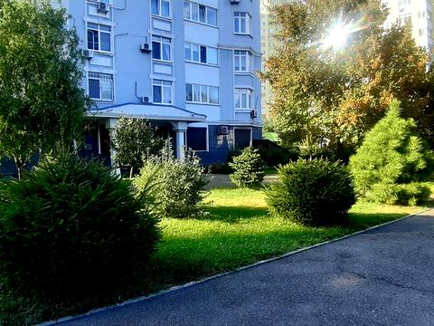 квартира за адресою Воскресенська вул., 12-В