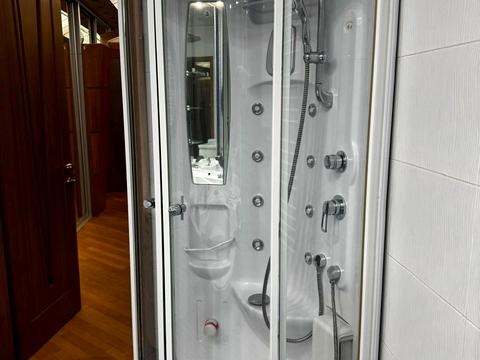 квартира за адресою Довженка вул., 2