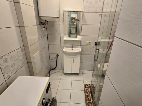 квартира за адресою Академіка Глушкова просп., 9-Д