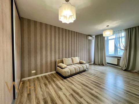 квартира за адресою Кудрявський узвіз, 3-Б
