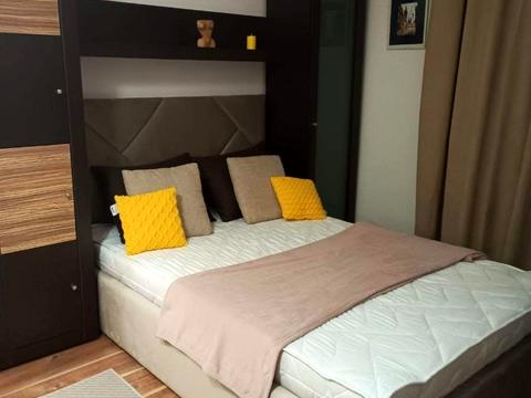 квартира за адресою Воскресенська вул., 12-В