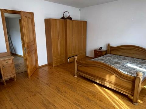 будинок за адресою Коновальця