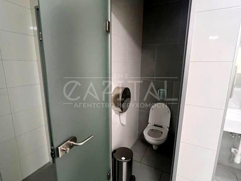 комерційна за адресою Антоновича вул. (Горького), 118