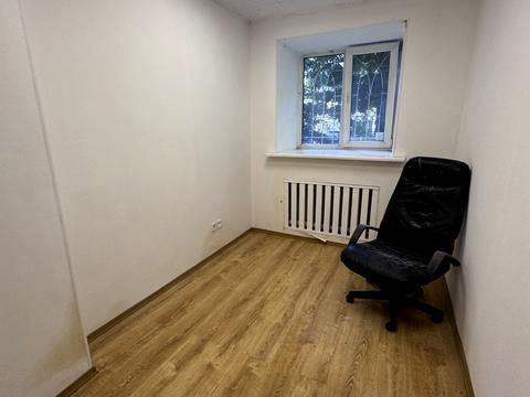 комерційна за адресою Дарвіна вул., 8