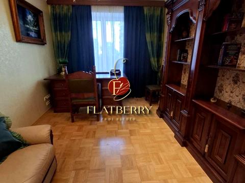 квартира по адресу Леси Украинки бульв., 21