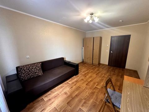 квартира за адресою Сергія Данченка вул., 5