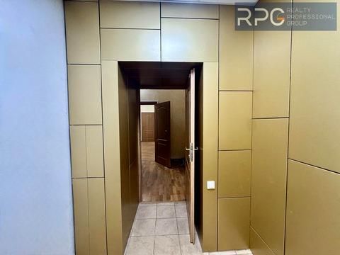 комерційна за адресою Архітектора Городецького вул., 11-Б