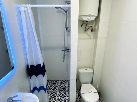 квартира за адресою Ревуцького вул., 40-Б