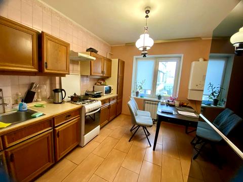квартира за адресою Слави бульв., 14