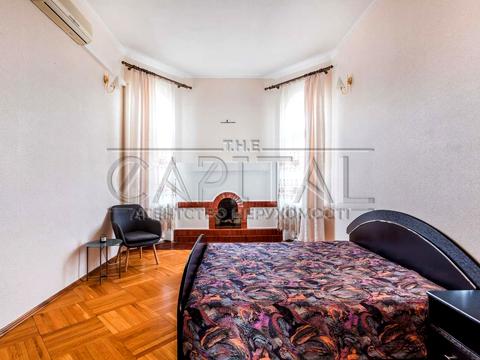 будинок за адресою вул. Зоряна