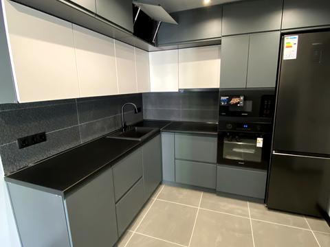 квартира за адресою Василя Симоненка вул., 105