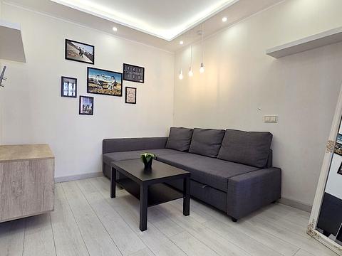 квартира за адресою Бориса Гмирі вул., 16А