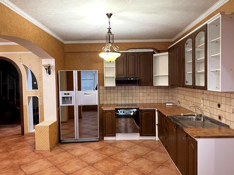 квартира за адресою Ревуцького вул., 5