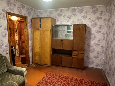 квартира за адресою дружби, 7