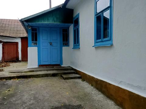 дом по адресу центральна