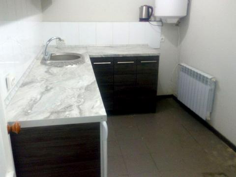 комерційна за адресою Степана Бандери, 14