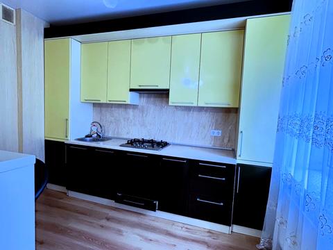 квартира за адресою Івана Сльоти вул., 48
