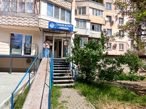 коммерческая по адресу Евгения Чикаленко ул., 81