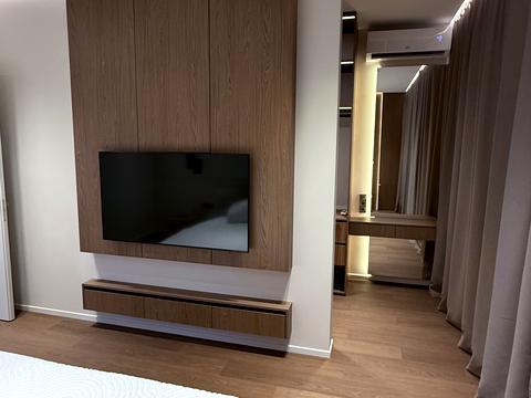 будинок за адресою Олександра Попадинця вул., 30г