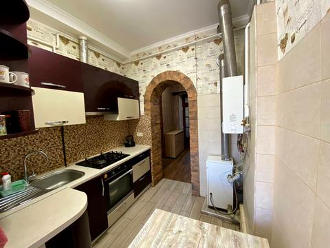 квартира за адресою Чорноморського Козацтва вул., 3