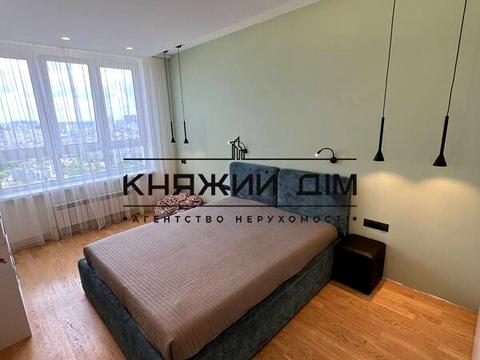 квартира по адресу Драгоманова ул., 10