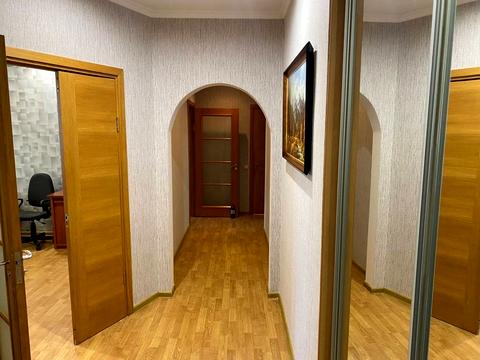 квартира за адресою Миколи Бажана просп., 12