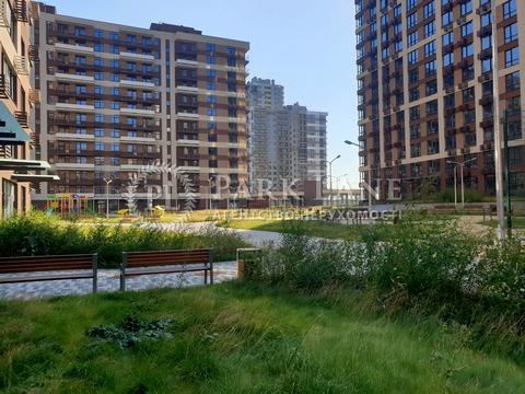 квартира по адресу Олександра Олеся ул., 5